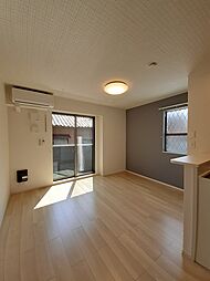 エレガント　キャッスルIII 103 1階ワンルームのリビング/ダイニング