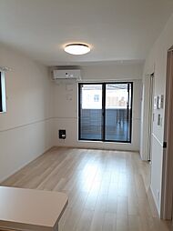 グランドゥール　II 203 2階2LDKのリビング/ダイニング