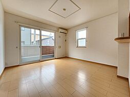 エアリー・ハウスII 104 1階1LDKのリビング/ダイニング