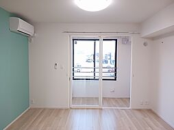 ミラノVI　Ｂ 204 2階1LDKのリビング/ダイニング