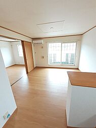 サンパティーク 203 2階2LDKのリビング/ダイニング