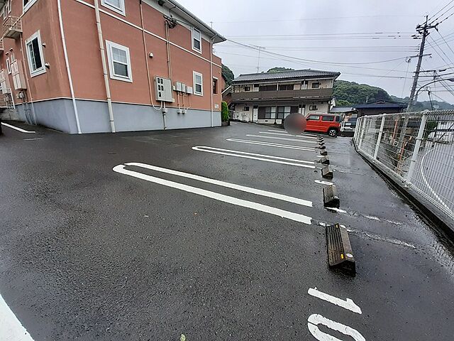 7 / 7