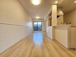 ホーク・ＦＴI 204 2階2LDKのリビング/ダイニング