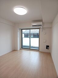 メゾン　ド　エートゥゼット 203 2階1Kのリビング/ダイニング