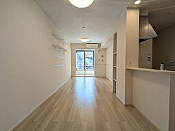 ラ・スペランツァVI 103 1階1LDKのリビング/ダイニング