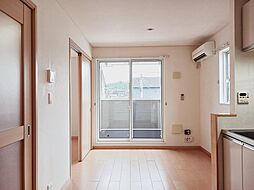 エレガンスヤツオＥ 201 2階2DKのリビング/ダイニング