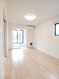 ヒルサイド・ヴィラＭ　Ｂ 102 1階1LDKのリビング/ダイニング