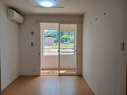 ウッド・ベル 102 1階2DKのリビング/ダイニング