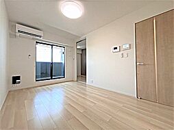 ウィンズ・ウエスト　I 203 2階1LDKのリビング/ダイニング