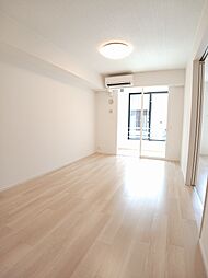 ファミリアメゾン　III 103 1階1LDKのリビング/ダイニング