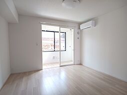 グランデ未来 102 1階1Kのリビング/ダイニング