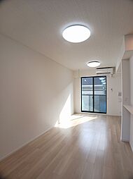 グラン・フォンテーヌ 103 1階1LDKのリビング/ダイニング