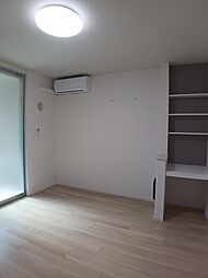 シンデンワン 102 1階ワンルームのリビング/ダイニング