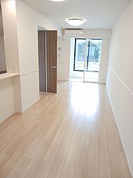 ハリーズコートＡ 102 1階1LDKのリビング/ダイニング