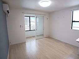 サンフローラ・グレース 206 2階1LDKのリビング/ダイニング