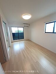 ラウンドストーンＭ 204 2階2LDKのリビング/ダイニング