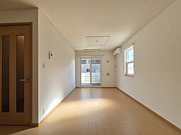 ストロベリーハウスI 101 1階1LDKのリビング/ダイニング