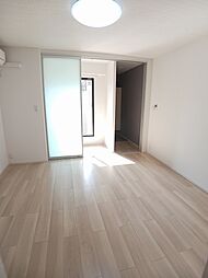 モアナ　ハレ 101 1階ワンルームのリビング/ダイニング