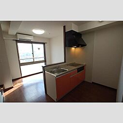 フェリシダ八幡 401 4階1LDKのリビング/ダイニング