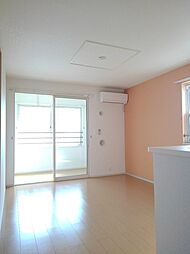 メゾン・アイリス 201 2階2LDKのリビング/ダイニング