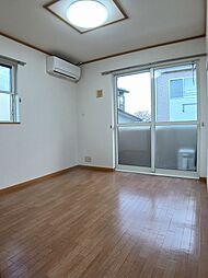 サニーパーク・ＫII 101 1階2DKのリビング/ダイニング