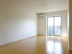 プリマヴェ−ラＣ 105 1階1LDKのリビング/ダイニング