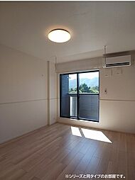 リヴィエール・ピリエII 203 2階3LDKのリビング/ダイニング