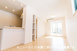 セイバリーＦ 101 1階1LDKのリビング/ダイニング