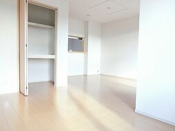 コッティII　310 202 2階1LDKのリビング/ダイニング