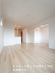 サニータウン横田II 201 2階1LDKのリビング/ダイニング