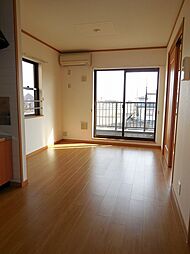 メゾン・グレイスＢ 201 2階2DKのリビング/ダイニング