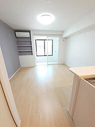 ＢＥＳＴ　ＨＯＵＳＥ　VI 104 1階ワンルームのリビング/ダイニング