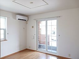 グレイナＣ 103 1階1LDKのリビング/ダイニング