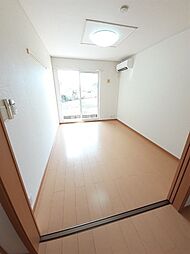 ブラッサム・ガーデン 102 1階2DKのリビング/ダイニング