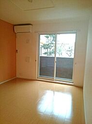 シャン・ド・フルール 103 1階1LDKのリビング/ダイニング