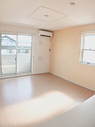 Ｗ・クイーンバリー　Ａ 101 1階1LDKのリビング/ダイニング