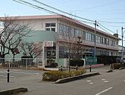 【幼稚園】花ノ木保育園まで900ｍ