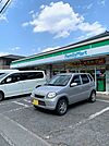 【コンビニエンスストア】ファミリーマート青梅大門店まで300ｍ
