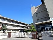 【小学校】第ニ福田小学校まで650ｍ
