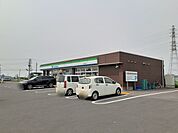 【コンビニエンスストア】ファミリーマート君津貞元店まで600ｍ