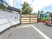 【幼稚園】白百合保育園まで586ｍ