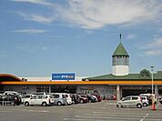 【ホームセンター】ＤＣＭ新居浜店まで700ｍ