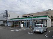 【コンビニエンスストア】ファミリーマートまで500ｍ
