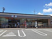 【コンビニエンスストア】セブンイレブン碧南春日町3丁目まで580ｍ