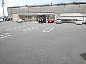 【コンビニエンスストア】セブンイレブン久留米御井旗崎店まで900ｍ