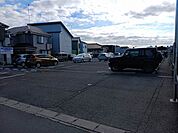 月極駐車場まで1ｍ