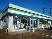 【コンビニエンスストア】ファミリーマート巻桔梗が丘店まで370ｍ
