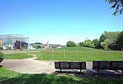 【公園】上江別南町公園まで150ｍ