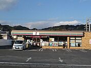 【コンビニエンスストア】セブンイレブン　音羽町店まで550ｍ