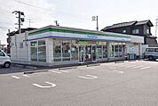 【コンビニエンスストア】ファミリーマートまで120ｍ